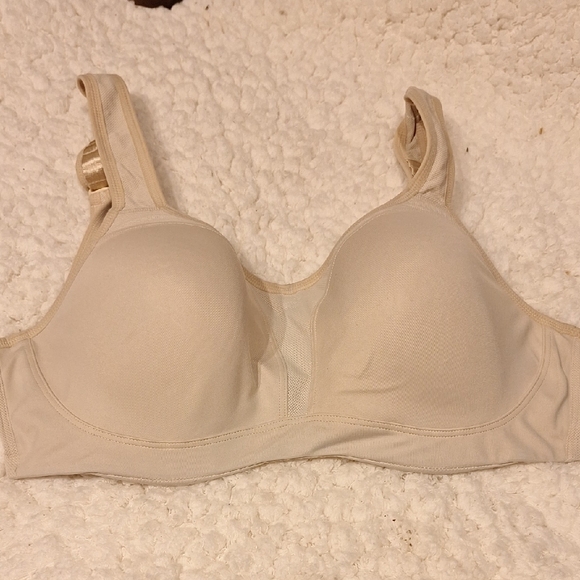 l Womens Wacoal Tan Underwire Bra Size 38DD - Picture 1 of 3